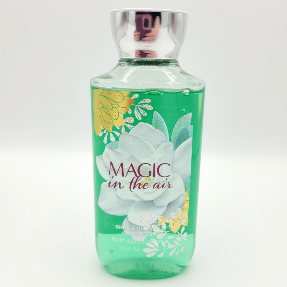Bath & Body Works Magic In The Air Shower Gel Body Wash FULL SIZE 10 oz NEW